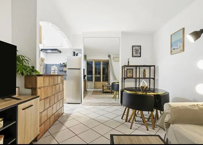 Appartement T2 A Frejus