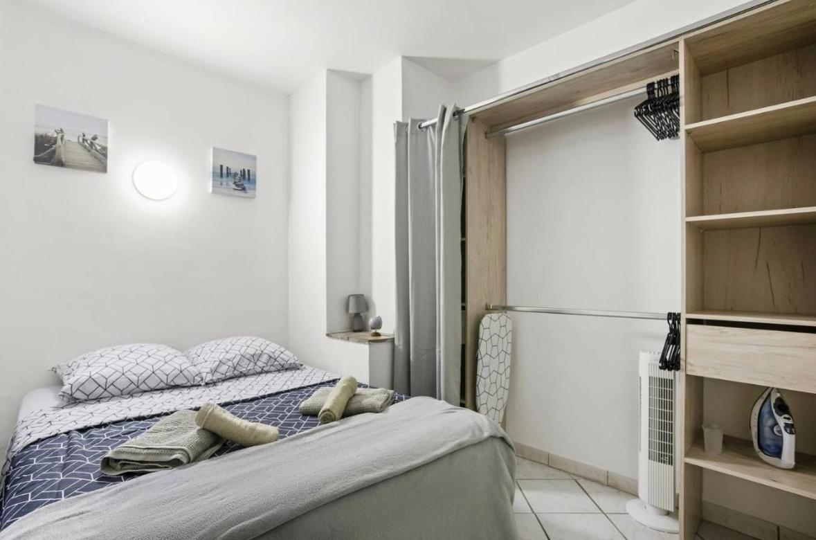 Appartement T2 A *